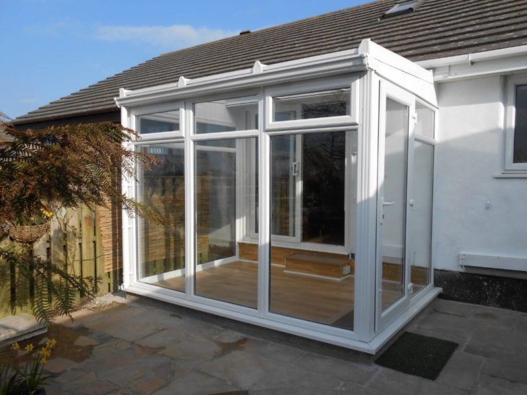 Full height glass lean-to conservatory