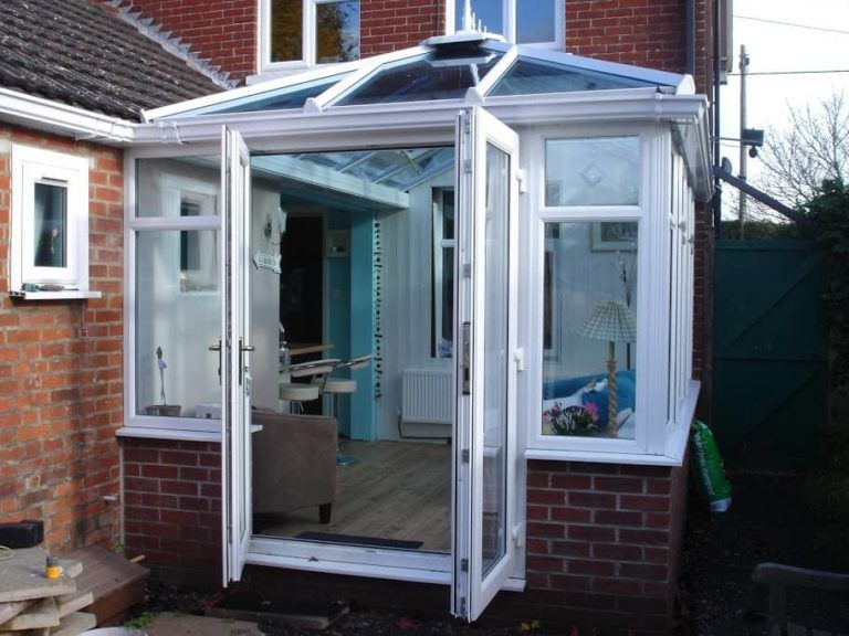 Edwardian, Dwarf Wall, White, Glass Roof