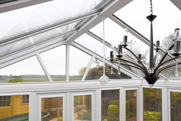 Gable Front Conservatory, White, Dwarf Wall