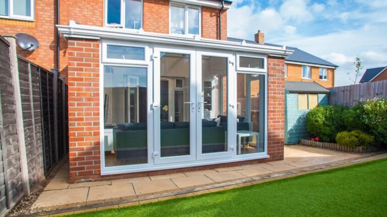 lean to conservatory with brick columns